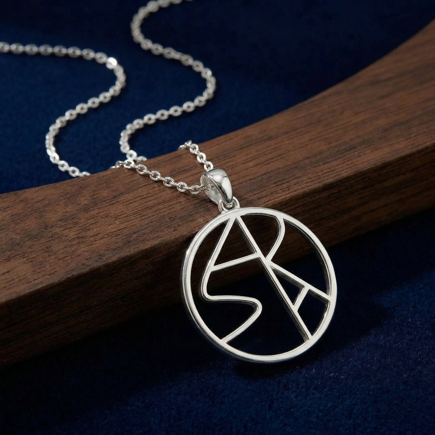 Nivera™ - Collana Monogramma Personalizzata